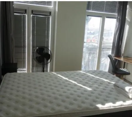 Mons Downtown / Station Entire Housing 2 Bedrooms *