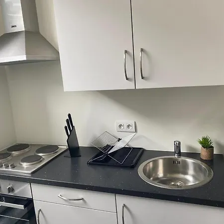 Mons Downtown / Station Entire Housing 2 Bedrooms